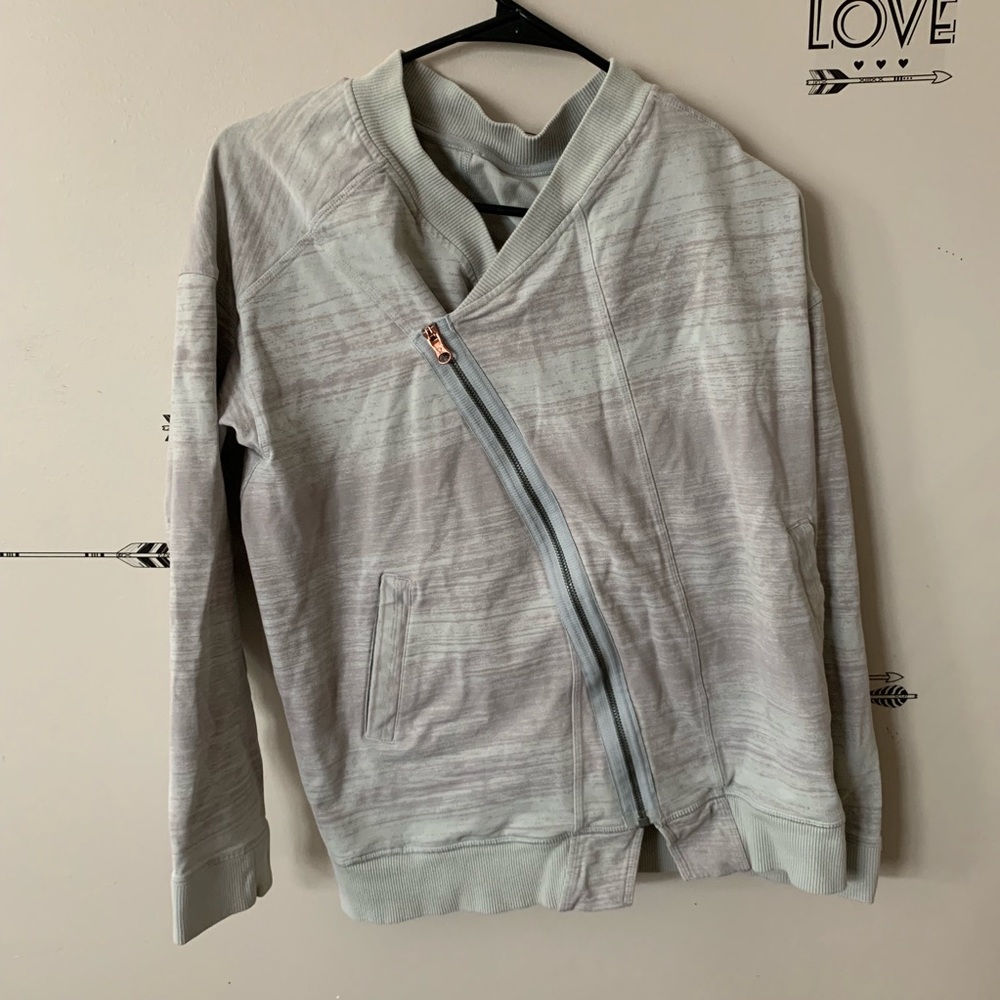 Lululemon Mula Bundle Wrap Silver Spoon - image 3